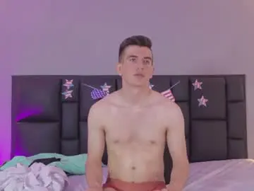 Chaturbate Sex Cam of mikaelslow