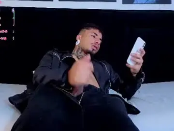 Chaturbate Free Live Porn of juancamilo66_