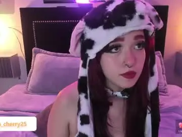 Chaturbate Live Porn of leah_cherry