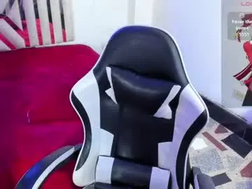 Chaturbate Live Sex of sara_winehouse1