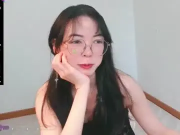 Chaturbate Watch Live Sex Cams of happyluckyrose