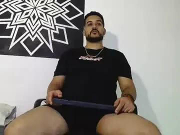 Chaturbate Live Porn of _christopher_dennis_