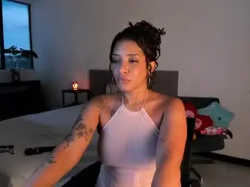 Chaturbate Watch Live Sex Cams of bronzetease