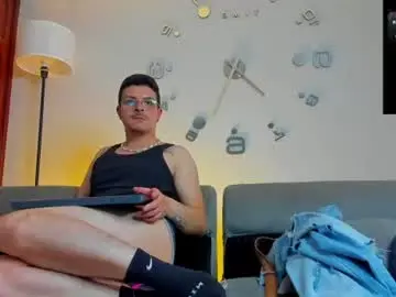 Chaturbate Adult Webcam of leo_hunt