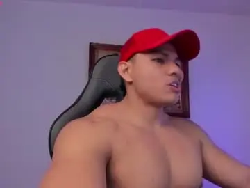 Chaturbate Live Sex of roy__constance