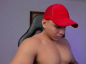 Chaturbate Adult Webcams of roy__constance