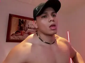 Chaturbate Live Porn of roy__constance