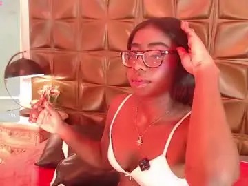 Chaturbate Live Sex Cam of melodyblazze