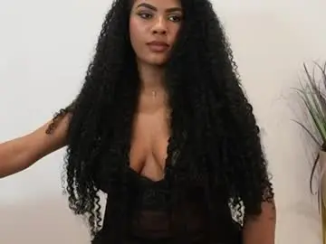 Chaturbate Live Sex of naomixjones1