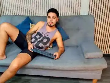 Chaturbate Sex Cam of daveparker_