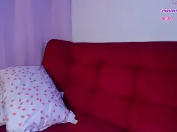 Chaturbate Sex Chat of petitemuse