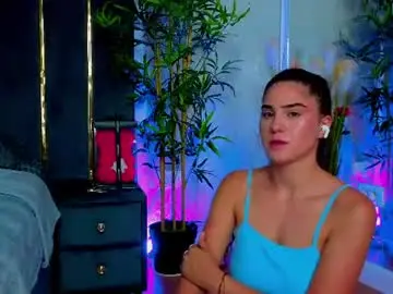 Chaturbate Free Live Porn of valery_evann