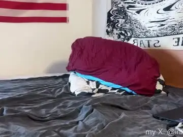 Chaturbate Live Porn of infernalhunk