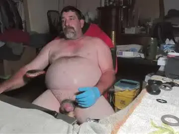Chaturbate Live Sex Cam of thecajunbator2