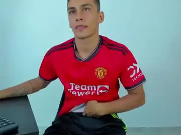 Chaturbate Adult Webcam of max_wild01