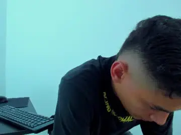 Chaturbate Live Porn of max_wild01
