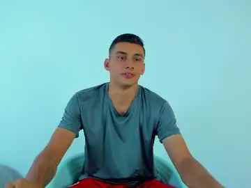 Chaturbate Live Sex Cam of max_wild01