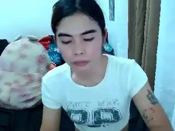 Chaturbate Watch Live Sex Cams of mikhayla_and_zeus_room