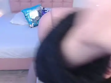 Chaturbate Sex Cam of zoee_joness