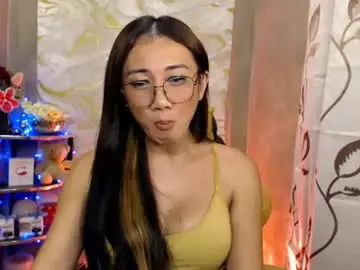 Chaturbate Best live sex cam show of pia_worthsback