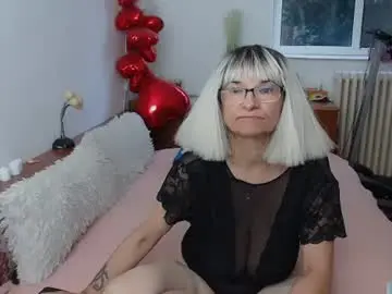 Chaturbate Live Porn of milfdolores