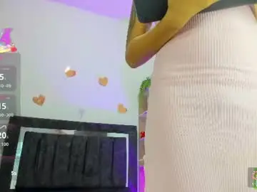 Chaturbate Live Sex Cam of nicol_trans