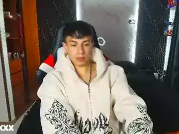 Chaturbate Live Porn of strong_jackxxx