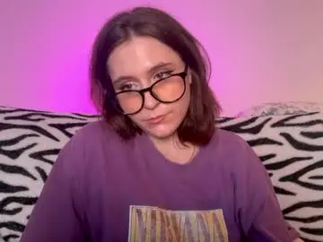 Chaturbate Best live sex cam show of diana_floweri
