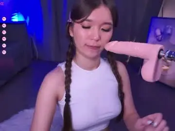Chaturbate Watch Live Sex Cams of mentallymonika