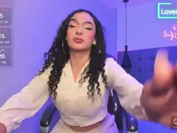 Chaturbate Live Sex of scarletcherry18
