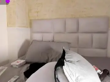 Chaturbate Watch Live Sex Cams of alondrasoomer