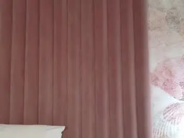 Chaturbate Watch Live Sex Cams of ariaheart_