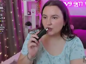 Chaturbate Live Sex Cam of katyaneilson