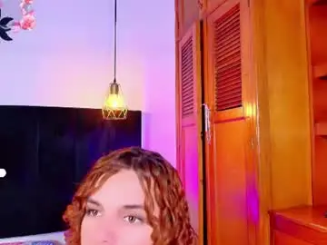Chaturbate Best live sex cam show of skyee_angel