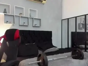 Chaturbate Free Porn Cam of tyler_hank1