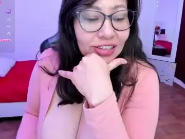 Chaturbate Live Porn of esmeralda_milf1