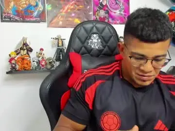 Chaturbate Live Sex of tom_kingfit