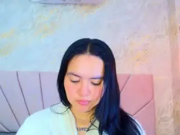 Chaturbate Live Sex Cam of mia_candy_0
