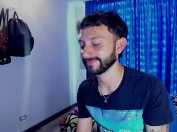 Chaturbate Best live sex cam show of santi_mateo