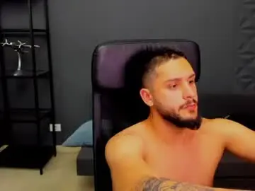 Chaturbate Free Porn Cam of troywade