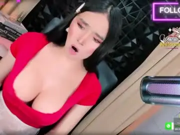 Chaturbate Free Porn Cam of 8inchabsoluteselfsucker