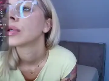 Chaturbate Watch Live Sex Cams of blueyeskate