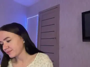 Chaturbate Live Sex Cam of lakeshiaedemann