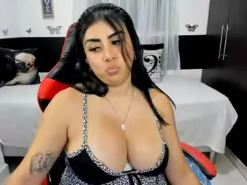 Chaturbate Best live sex cam show of lucy007_