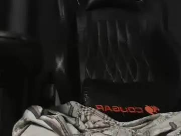 Chaturbate Live Sex Cam of courtney_luv