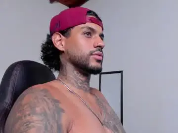 Chaturbate Adult Video Chat of luigi1_