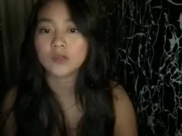 Chaturbate Live Sex Cam of leanefouxgh