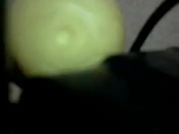 Chaturbate Free Porn Cam of whytlyon555