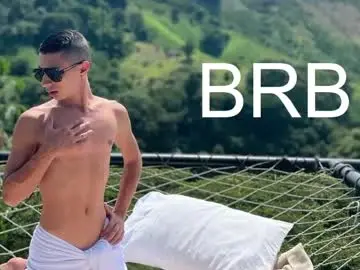 Chaturbate Live Sex Cam of jota_stevensxx