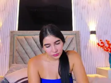 Chaturbate Live Sex Cam of aisha_stones